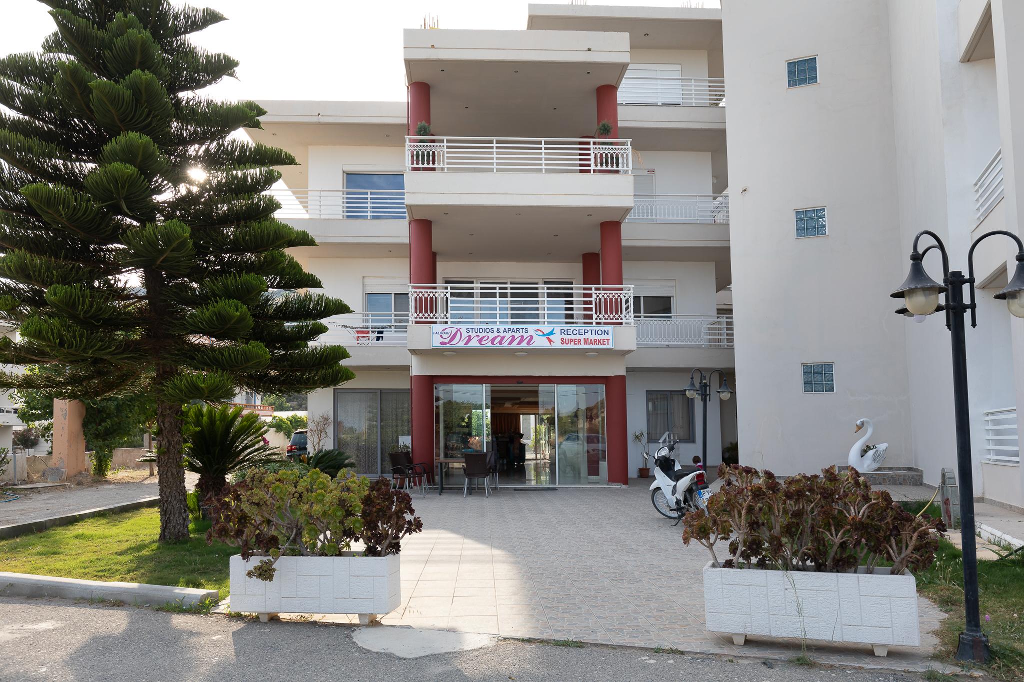 Faliraki Dream Studios & Apartments Buitenkant foto