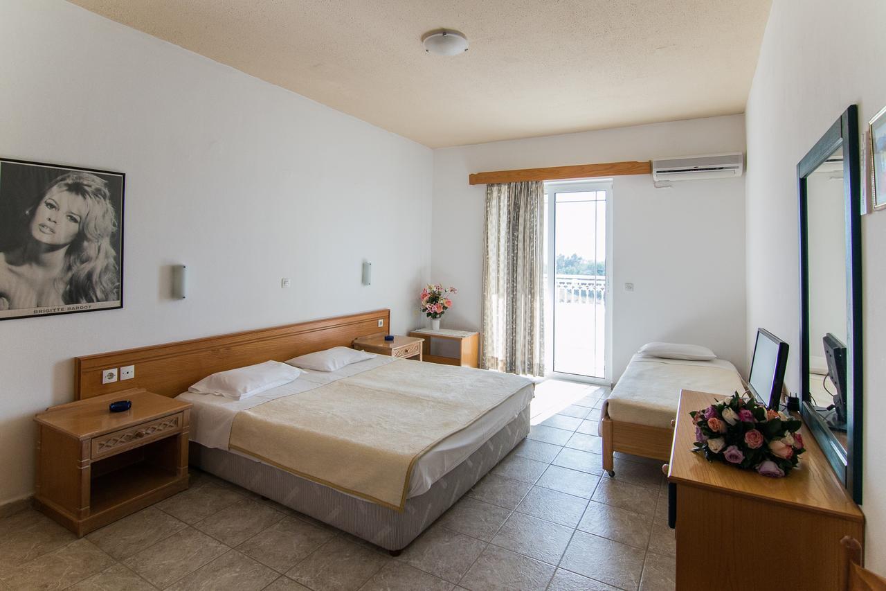 Faliraki Dream Studios & Apartments Buitenkant foto